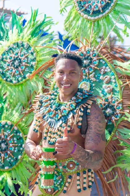 /Carnaval-green.jpg